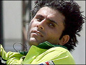 Razzaq will replace Yasir Arafat in Pakistan squad