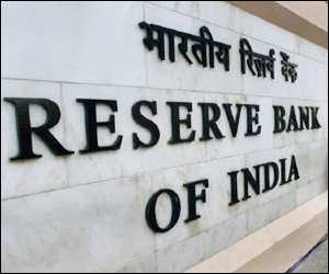 Reserve Bank may raise cash reserve ratio: Moody's