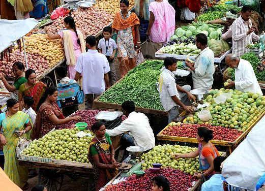August retail inflation eases