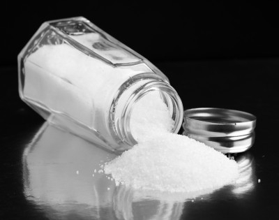 Too much salt linked to stomach cancers