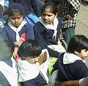 National Archives opens manuscripts to schoolkids 