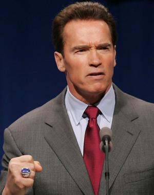 Schwarzenegger launches green training for at-risk young adults 