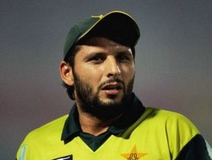 Afridi With Trophy