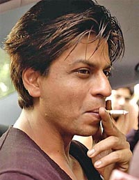 shahrukh_khan_smoking