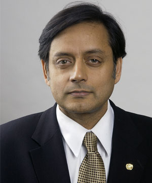 Missing visa documents Headley also found, says Tharoor