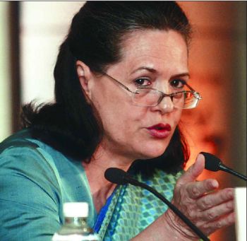 Tamil Nadu''s VCK asks Sonia Gandhi to press for Lanka cease-fire