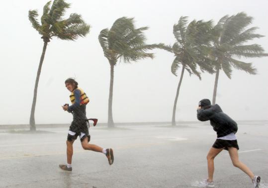 Six dead after Tropical Storm Fay pelts Florida 