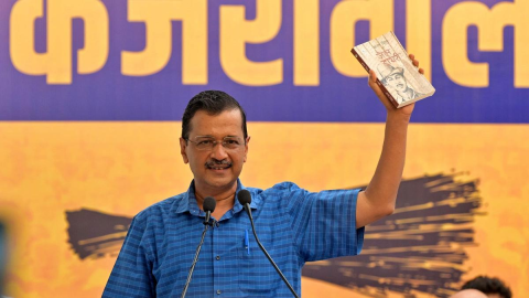 Arvind Kejriwal Shocks People With Resignation Announcement; To seek Fresh Mandate from Public