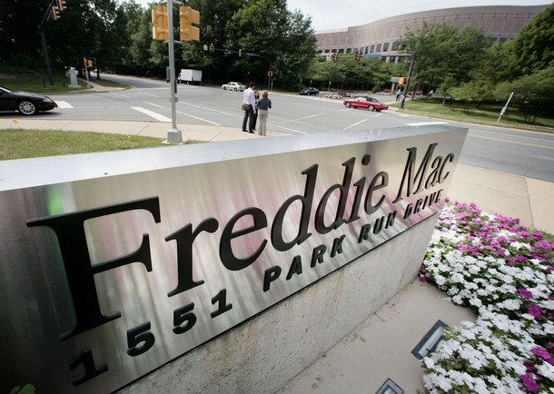 US stocks surge on Fannie and Freddie takeover 