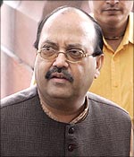 Uttar Pradesh cops told to probe Amar Singh fraud case