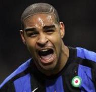 Adriano willing to keep playing, according to agent 
