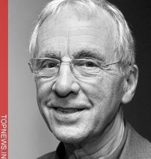 Andrew Sachs to star in ‘Coronation Street’