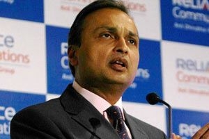 RComm might consider selling stake in tower division