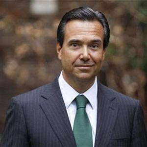 Lloyds chief to get £2.5m bonus next month