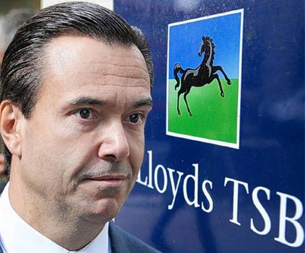 Lloyds boss supports separation of functions