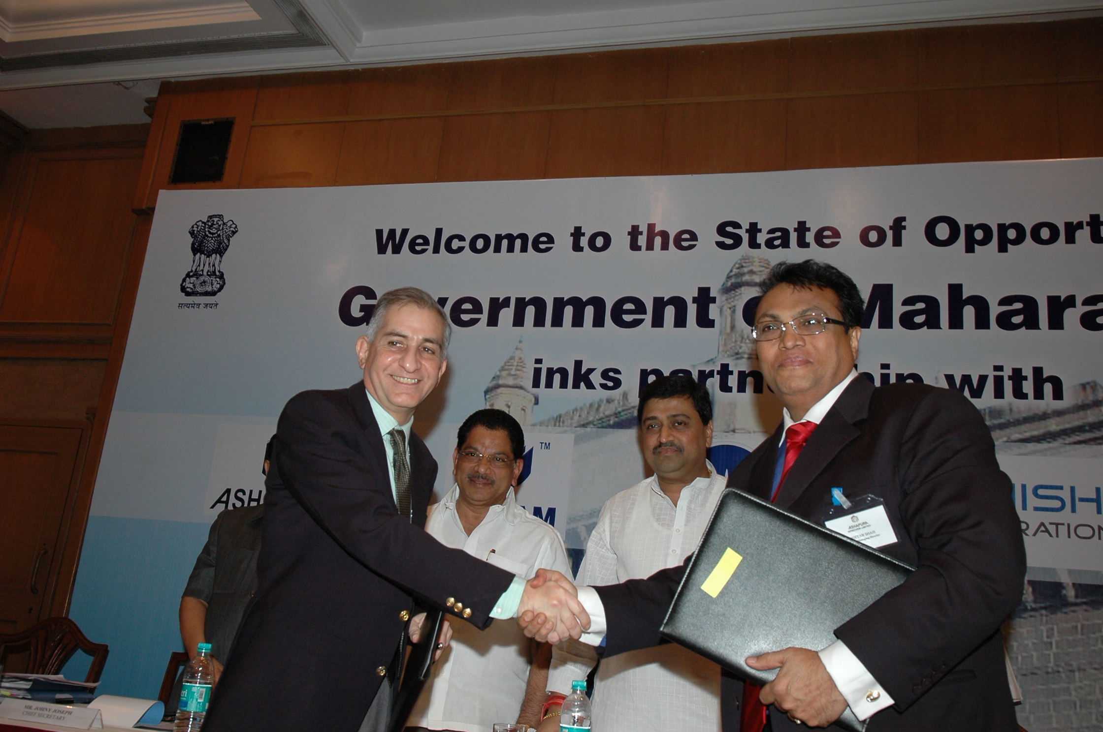 Ashapura Minechem Signs MoU With Maharashtra Govt 