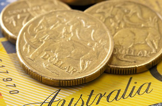 Australian dollar rises to US90.90c