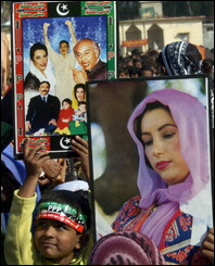 Thousands of Pakistanis attend Benazir’s Chehlum