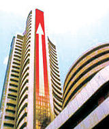 Sensex Gains 100 Pts; Banking, Realty Shine