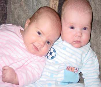 Words play an important role in cognition, even for 3 months old infant