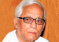 Buddhadeb to visit Maoist-affected areas Saturday