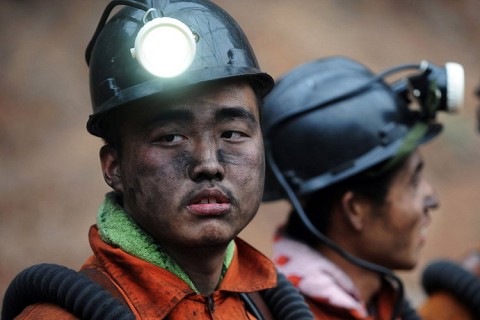 China's NDRC blames miners, traders for driving up iron ore prices