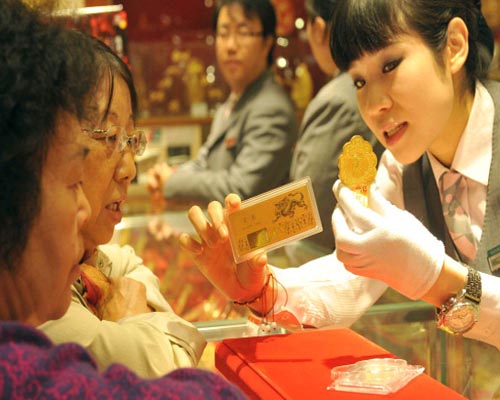 China world's largest gold consumer in 2013: report