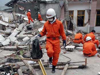 Officially 5,335 students killed in Chinese quake