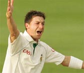 Steyn to operate in short, sharp bursts against Aussies