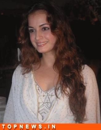 http://topnews.in/files/Diya-Mirza11.jpg