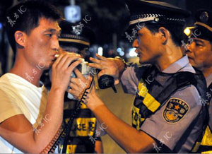 China fines over 140,000 people for drunk driving 