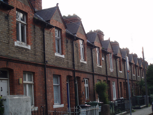 Dublin housing prices fell 1.6% in December quarter