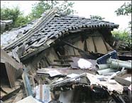 Quake in Italy unearths prehistoric dwellings