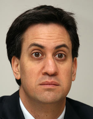 Miliband backs policy to tackle youth unemployment