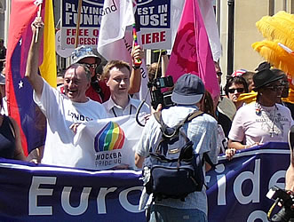 Thousands watch and participate in Europride parade 