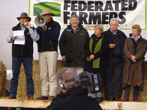 Federated Farmers want the committee to Scrap the ETS