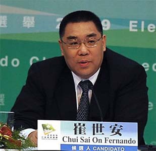 Former culture minister wins unopposed election in Macau