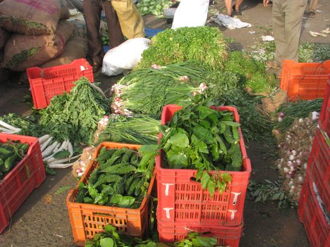 Food inflation moves down because of cheaper vegetables  