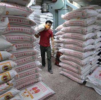 North Koreans facing severe food shortages