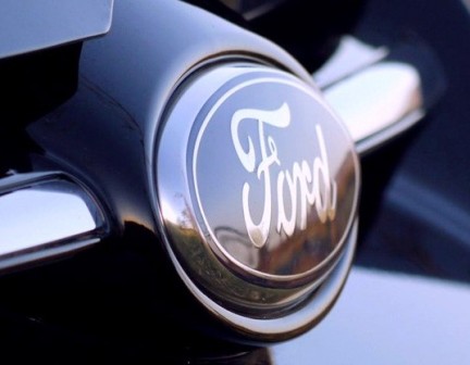 NHTSA expands its safety probe into Ford vehicles