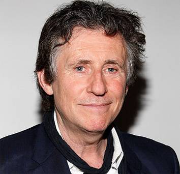 Gabriel Byrne Marries Hannah Beth King Topnews