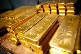Gold price ends lower but holds above Rs 28,000 mark