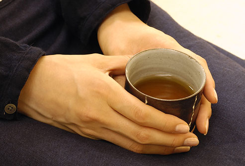 Heavy tea drinkers can come across with bone problems