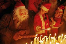India celebrates Christmas with traditional fervour