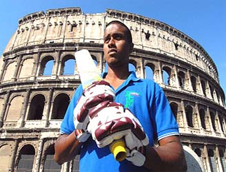 Italy's immigrant cricketers seek to make a point