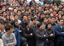 Japanese workers smash plates against wall to ease recession blues!