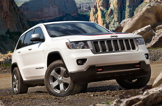 Jeep sells more than 10,000 Cherokees in first month