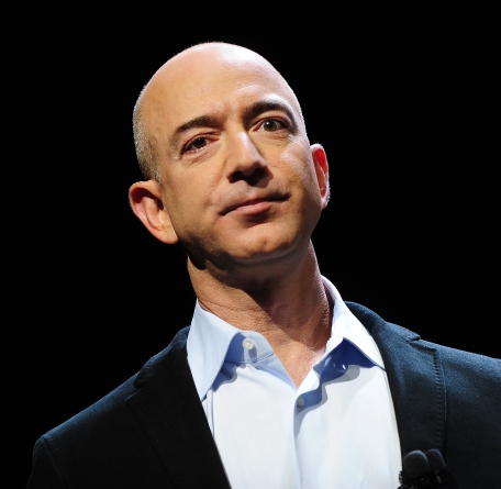 Amazon founder Jeff Bezos buys Washington Post for $250M