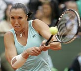 Jankovic faces Austrian, Williams takes on Chinese in first round 