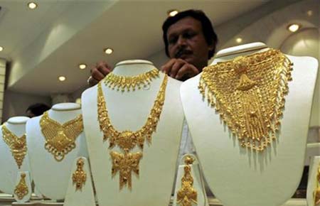 I-T Dept. asks jewellers to furnish information about gold transactions